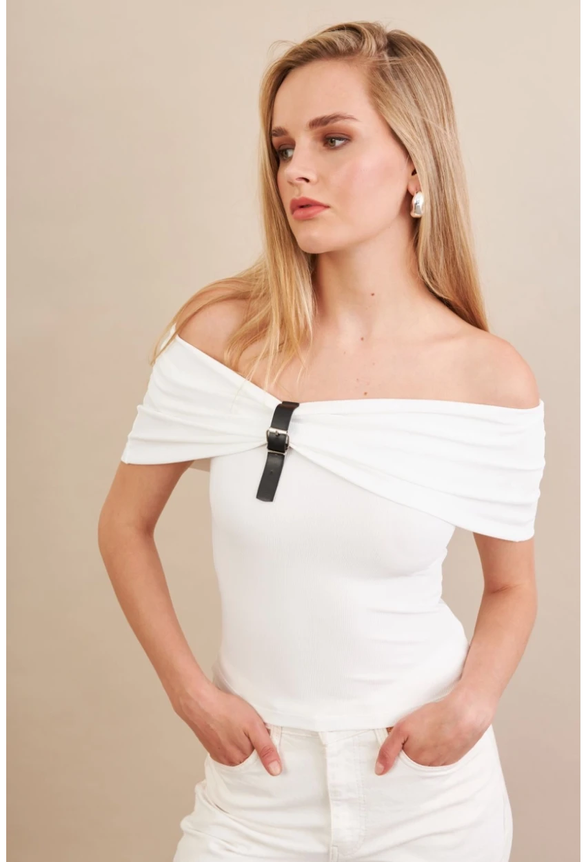 Kadın Beyaz Kemer Detaylı Bluz FRY2316