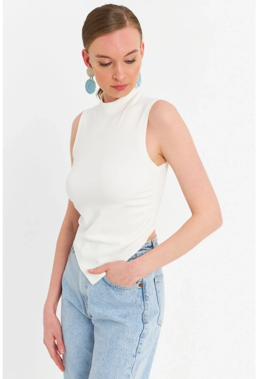 Kadın Beyaz Kolsuz Crop Bluz ZH07