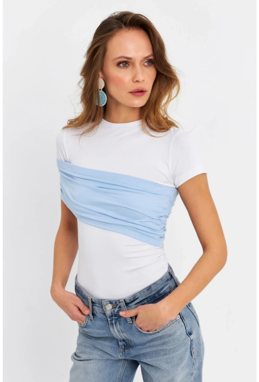 Kadın Beyaz-Mavi Çapraz Bloklu Bluz EY3073