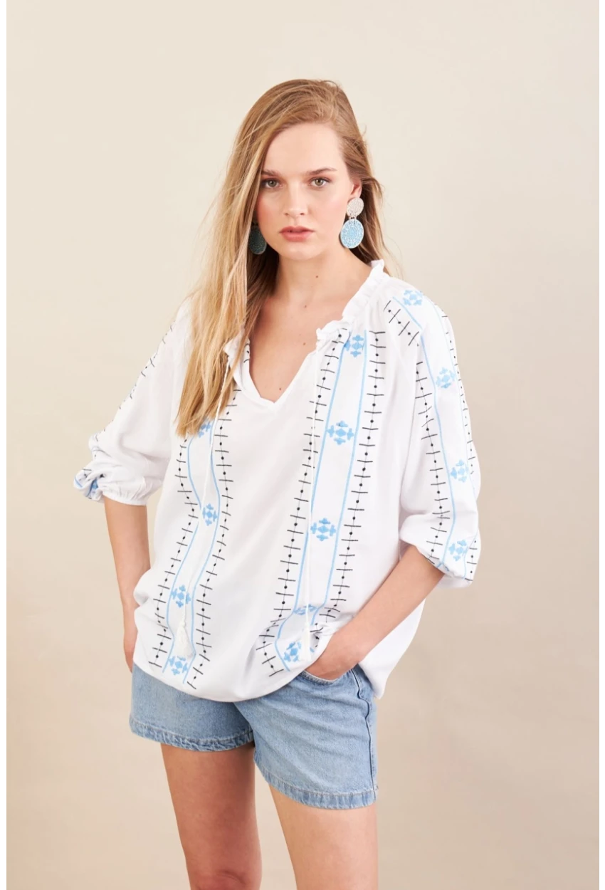 Kadın Beyaz Nakışlı Bluz MPC1344