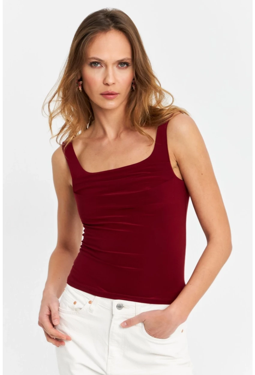 Kadın Bordo Degaje Yaka Askılı Atlet GÇ199