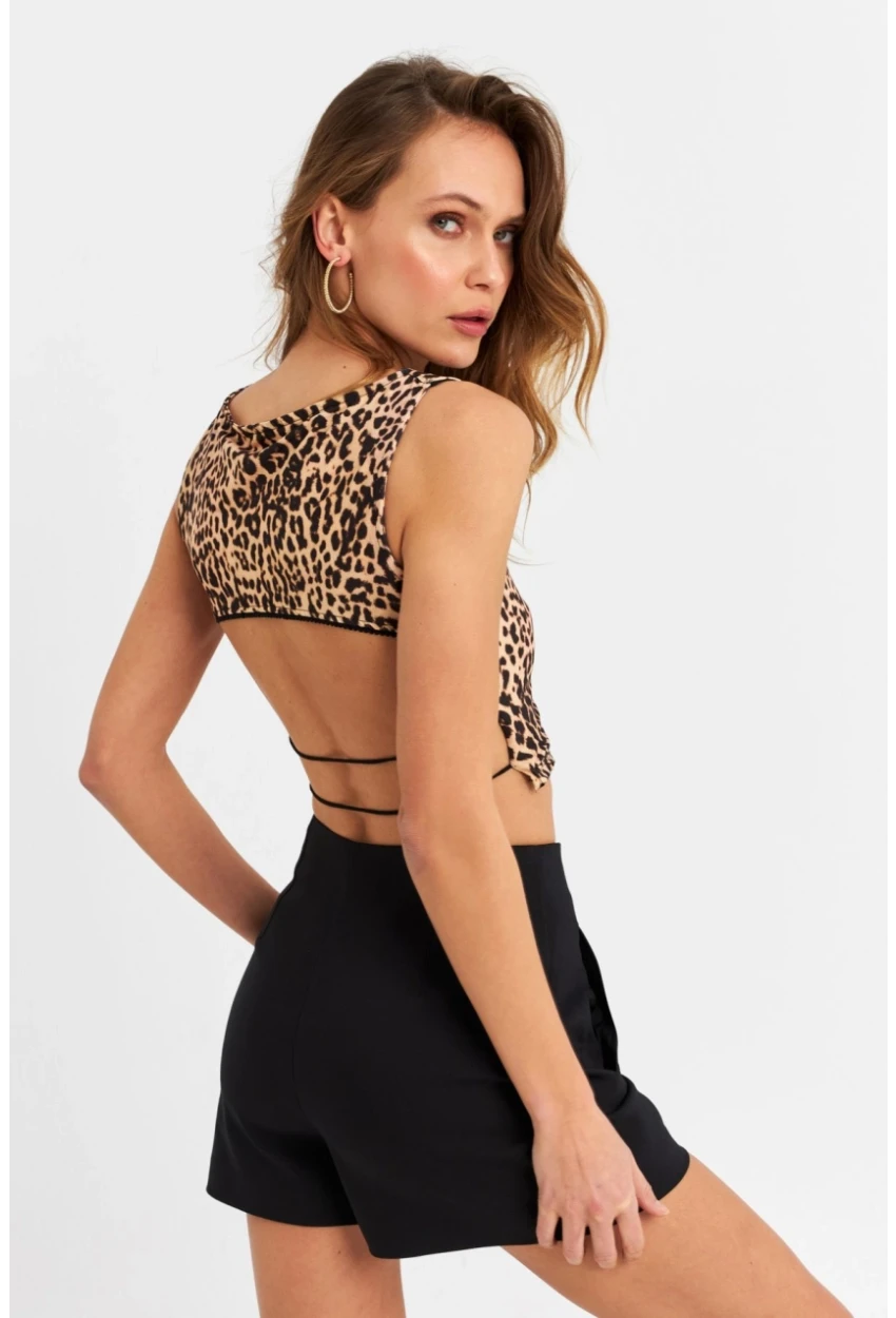 Kadın Camel-Siyah Sırtı Açık Leopar Crop Bluz ZH138