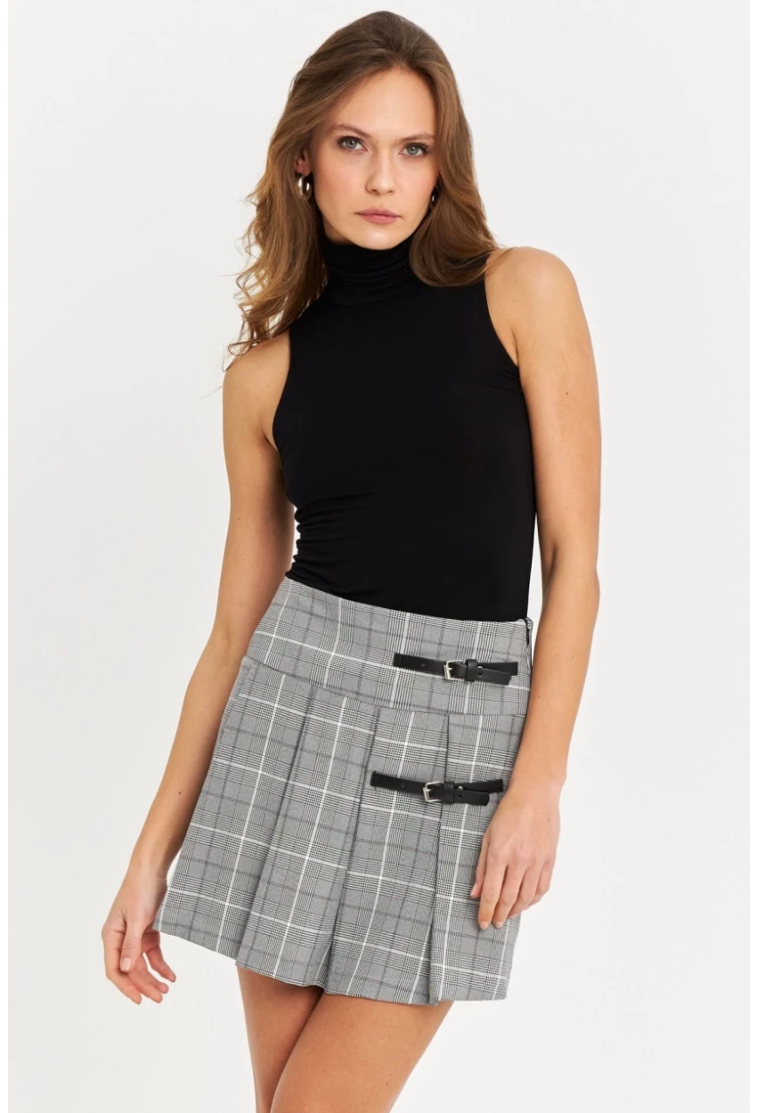 Kadın Gri Kemer Detaylı Ekose Şort Etek FS9473