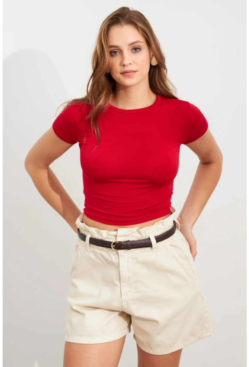 Kadın Kırmızı Basic Kısa Kollu Bluz UG2444