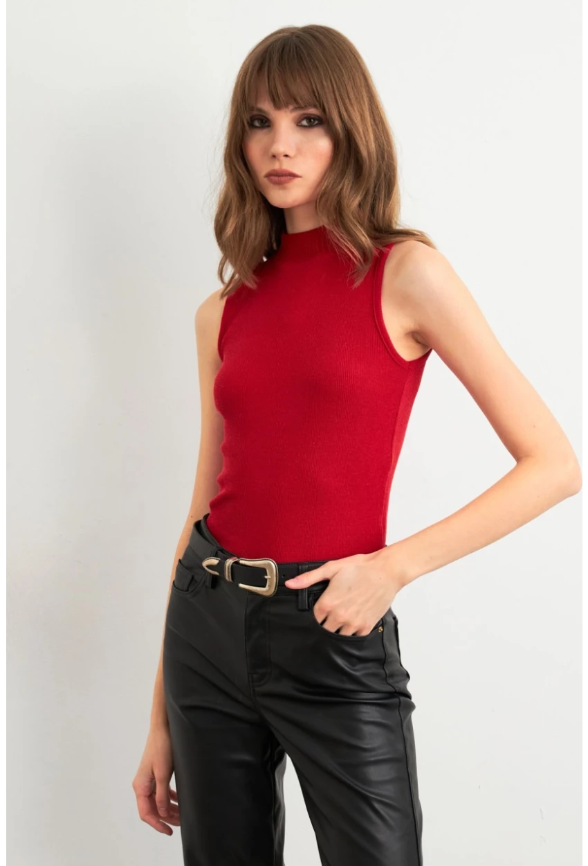 Kadın Kırmızı Kolsuz Bluz GA102