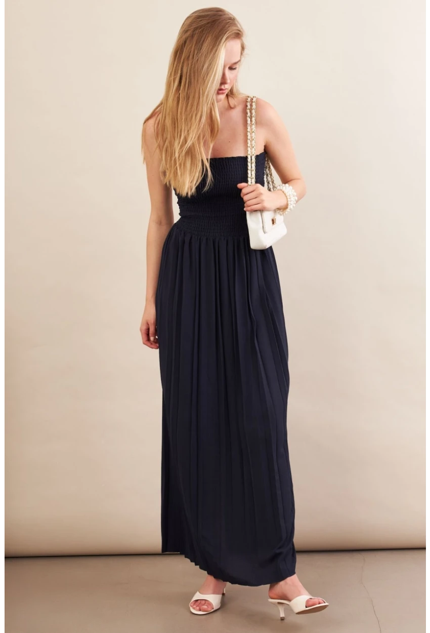 Kadın Lacivert Straplez Yaka Midi Elbise MSİ100