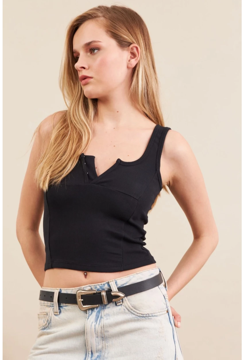 Kadın Siyah Agraflı Kısa Bluz ZH167