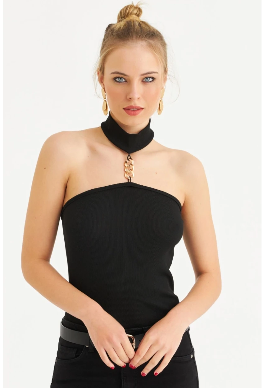 Kadın Siyah Aksesuar Detaylı Kaşkorse Bluz EY3084