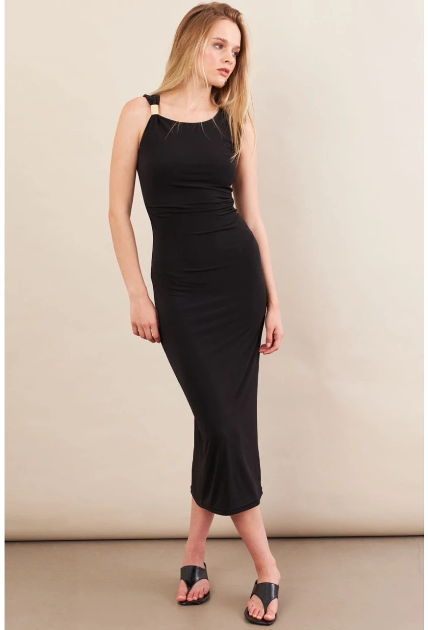 Kadın Siyah Aksesuarlı Büzgülü Midi Elbise İRE102