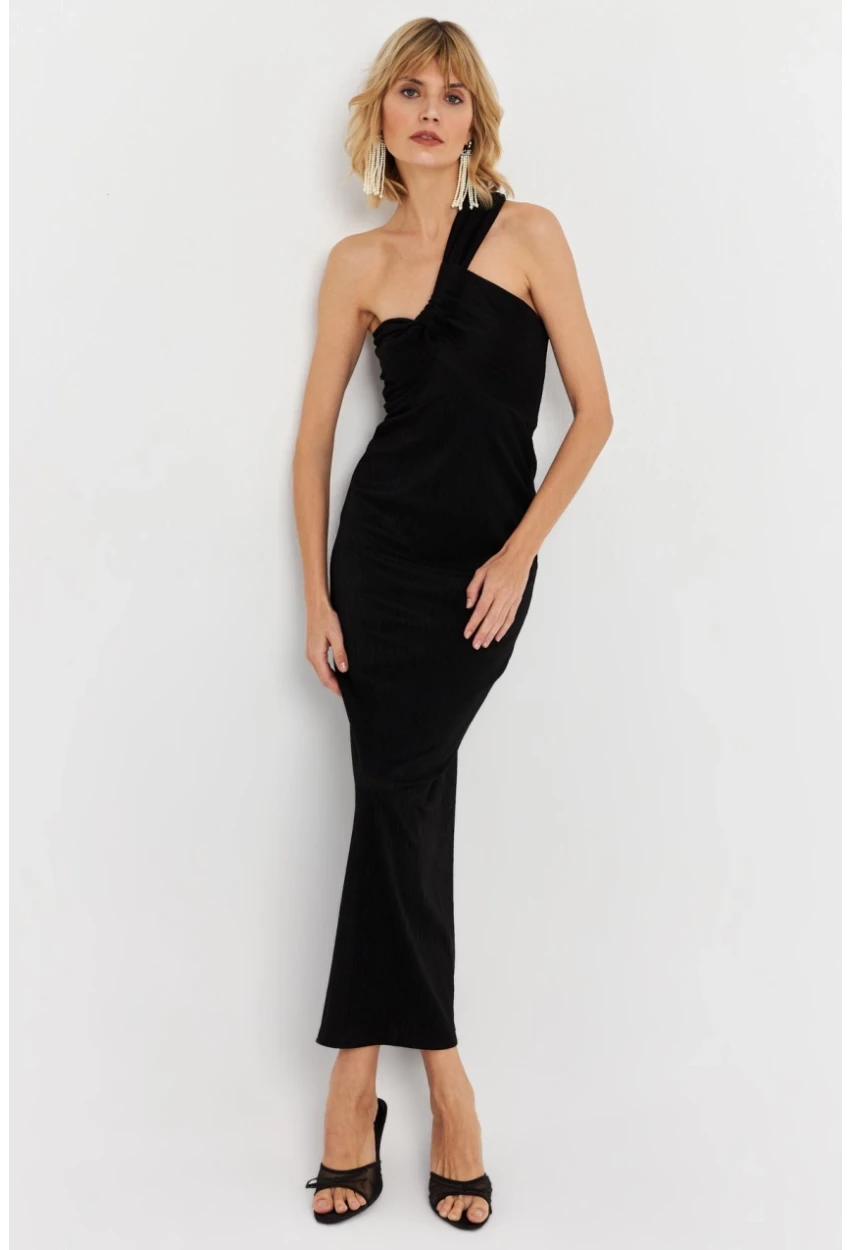 Kadın Siyah Asimetrik Yaka Maxi Elbise NH25455