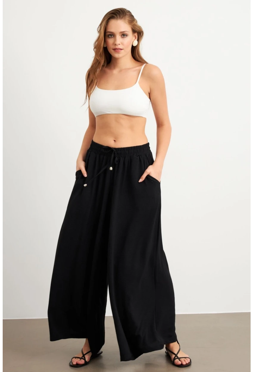 Kadın Siyah Beli Lastikli Cepli Palazzo Pantolon Sİ1155
