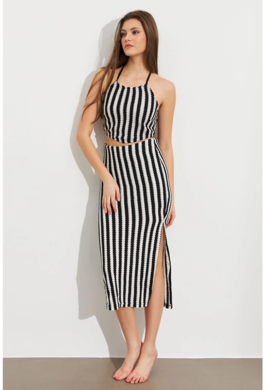 Kadın Siyah Etekli Triko Takım ROP108