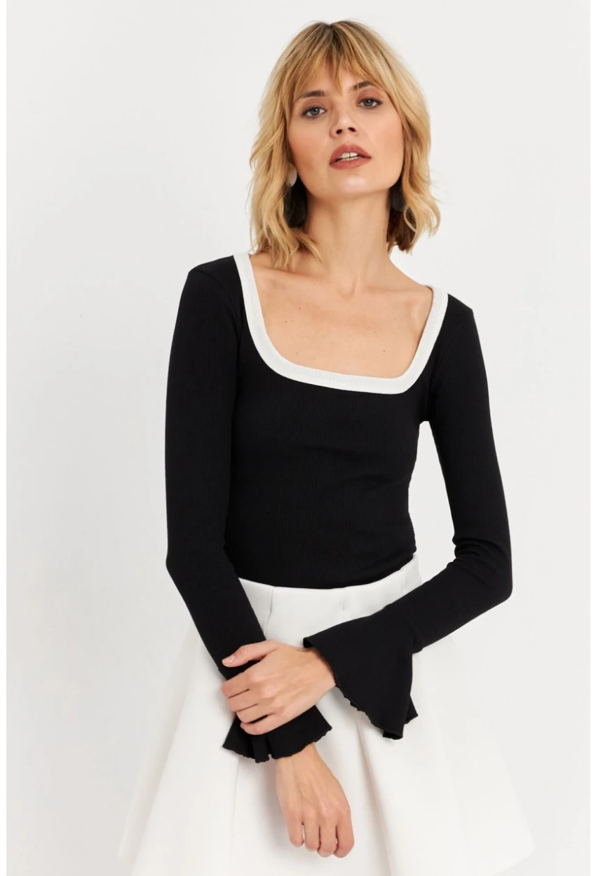 Kadın Siyah Kontrast Yaka İspanyol Kol Bluz ALB3105