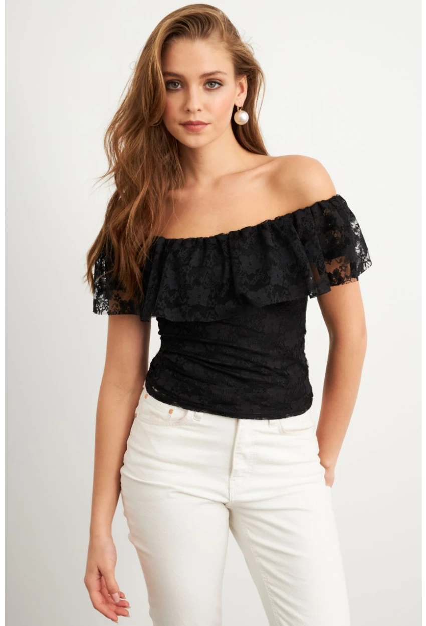Kadın Siyah Madonna Yaka Dantel Bluz MTK13549