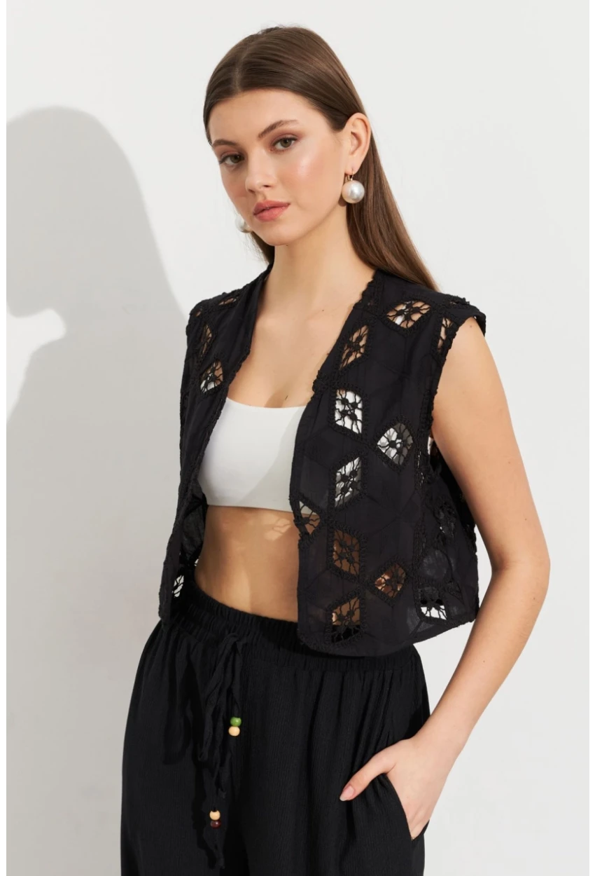 Kadın Siyah Nakışlı Crop Yelek ZH110