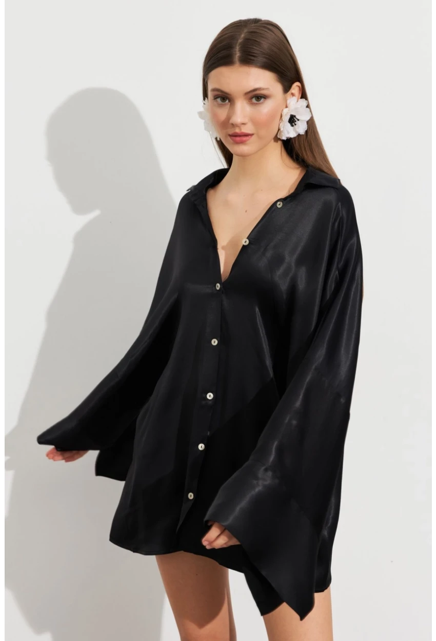 Kadın Siyah Oversize Gömlek ROP106