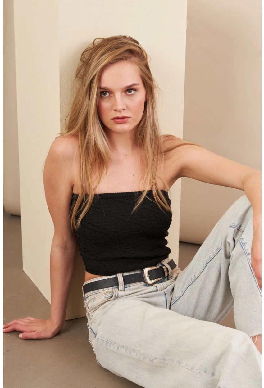 Kadın Siyah Straplez Triko Crop Bluz ZH049