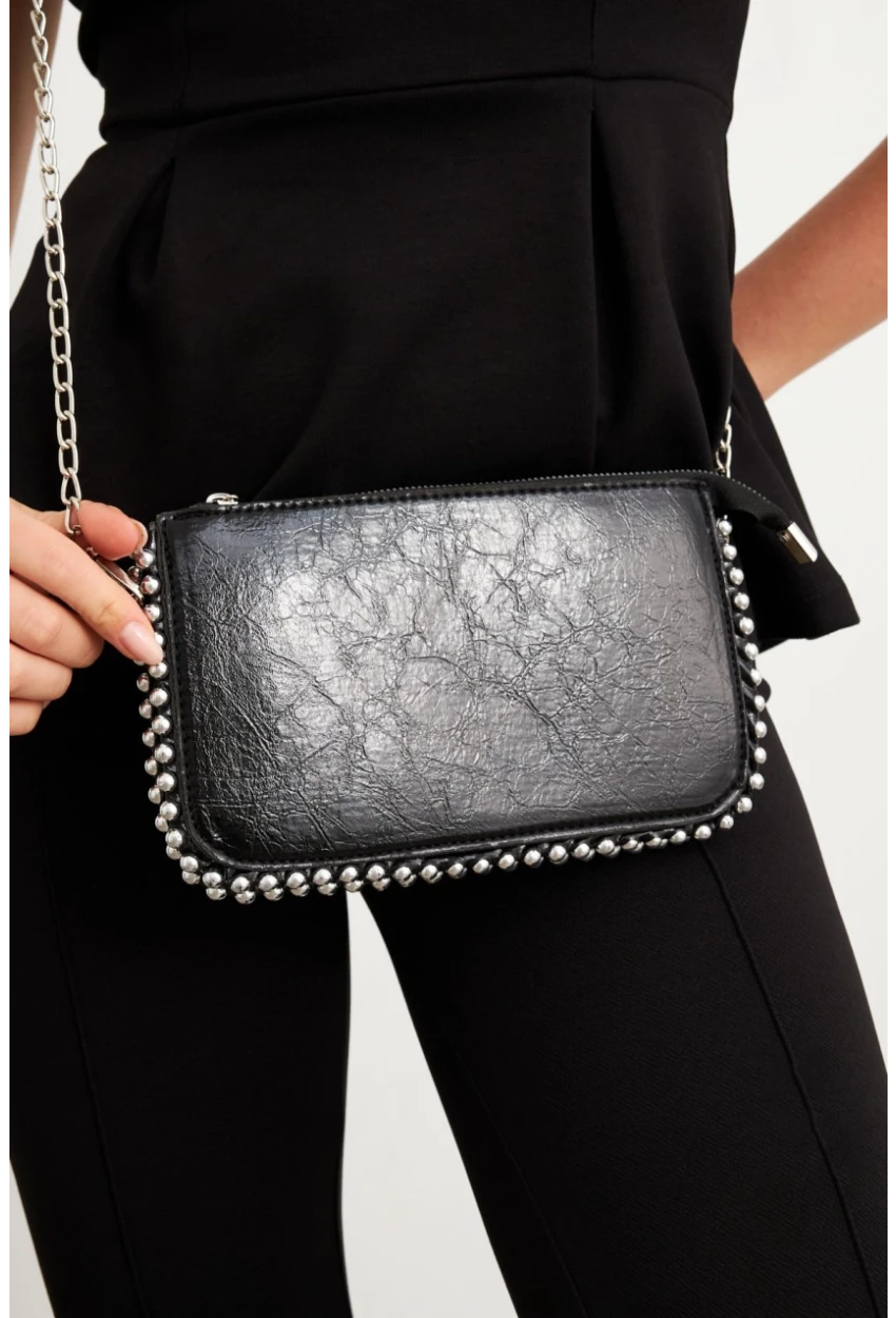 Kadın Siyah Zincir Askılı Suni Deri Çanta FİR102