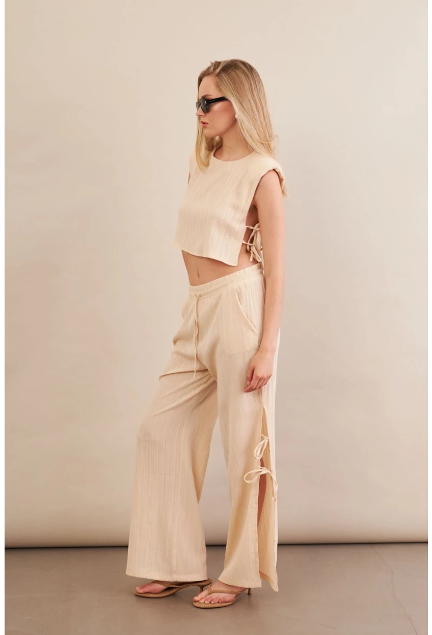Kadın Vanilya Omuzları Vatkalı Alt Üst Takım KED002