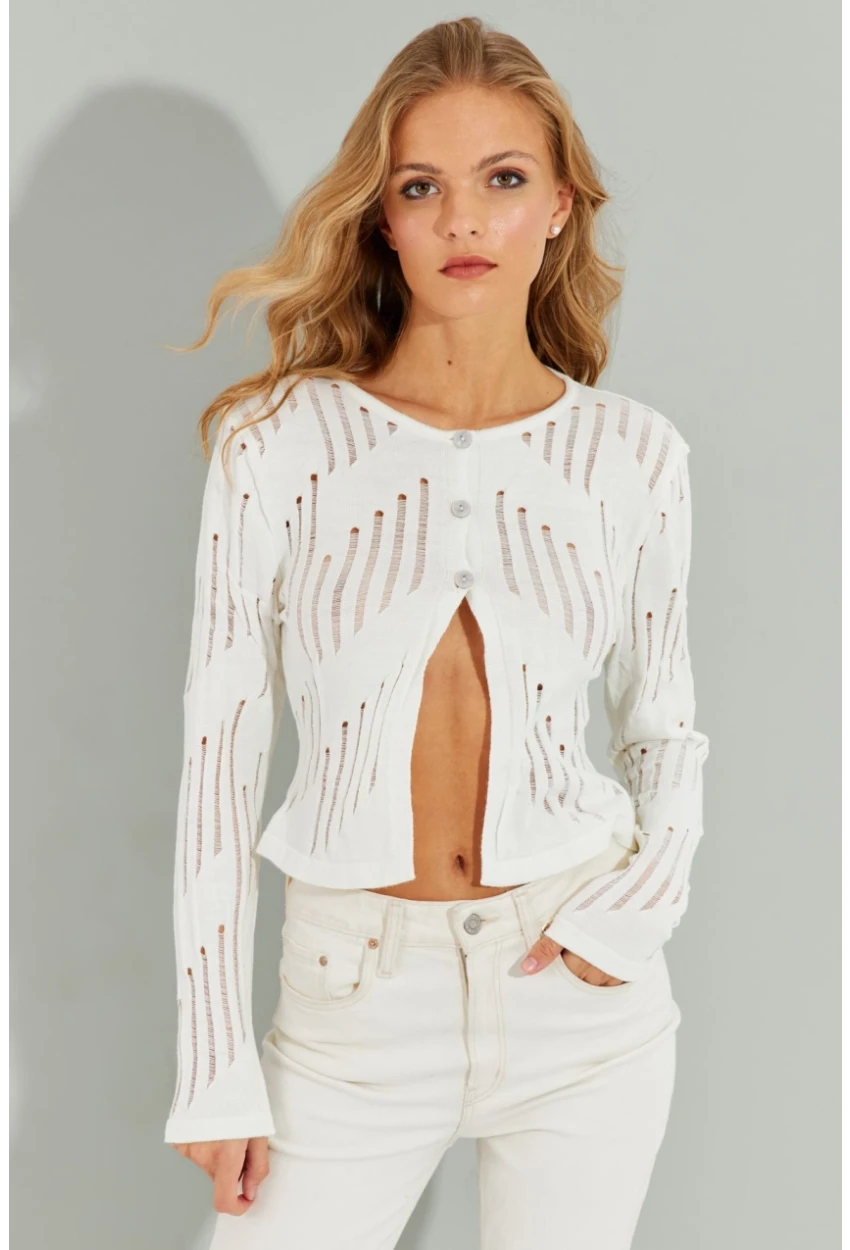 Kadın Beyaz Ajurlu Kısa Hırka SF2511