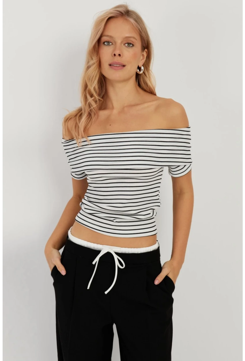 Kadın Beyaz Çizgili Madonna Bluz YZ1001