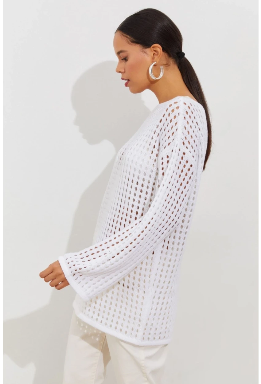 Kadın Beyaz İspanyol Kol Ajurlu Triko Uzun Bluz SMT198