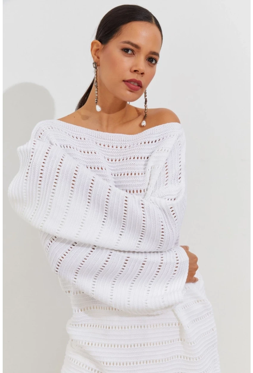 Kadın Beyaz İspanyol Kol Ajurlu Triko Uzun Bluz SMT199
