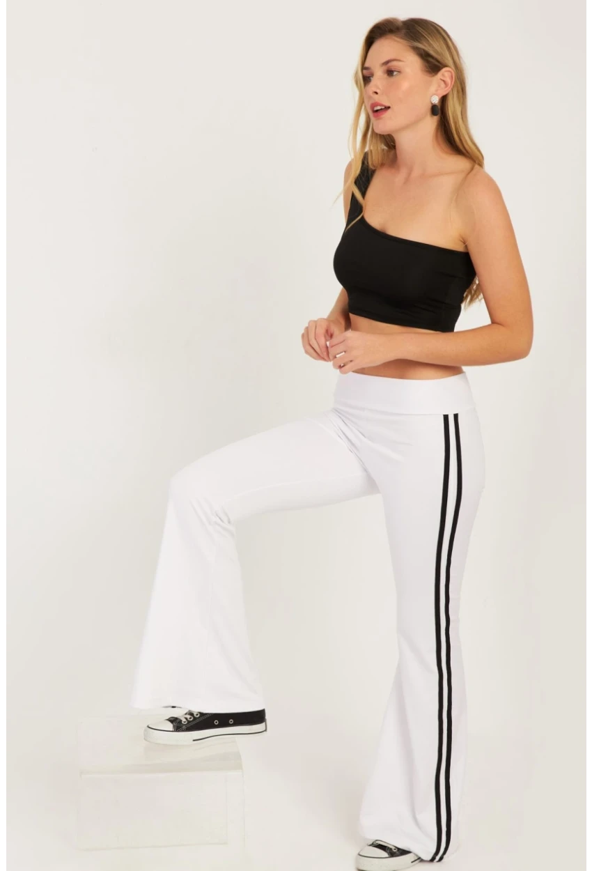 Kadın Beyaz İspanyol Paça Eşofman Altı SF2542