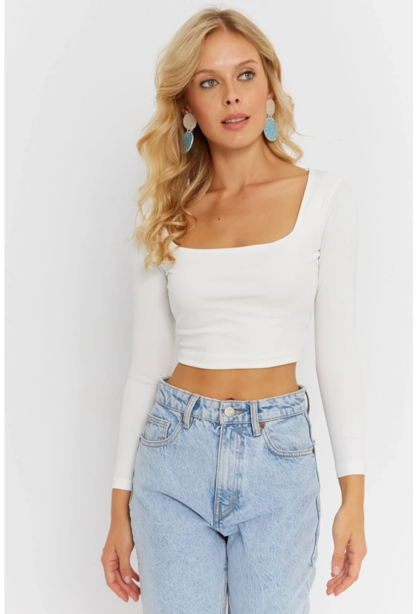 Kadın Beyaz Kare Yaka Crop Bluz CG362
