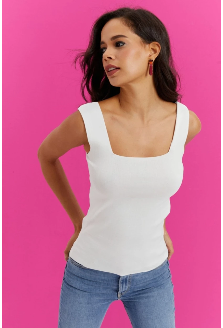 Kadın Beyaz Kare Yaka Triko Bluz YV80