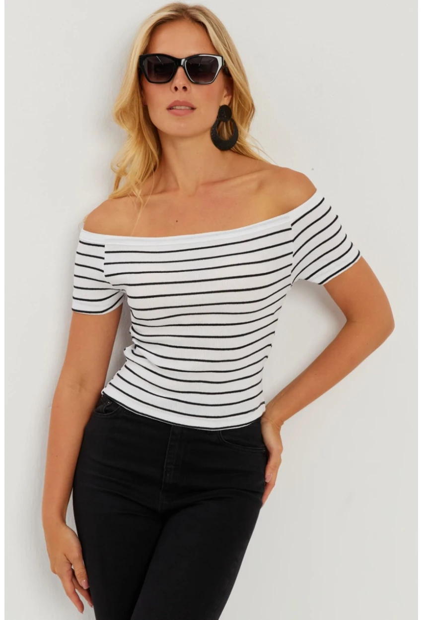 Kadın Beyaz Madonna Yaka Çizgili Kaşkorse Bluz AYD311