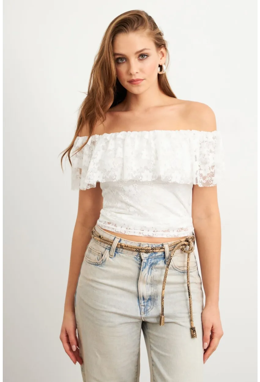 Kadın Beyaz Madonna Yaka Dantel Bluz MTK13549