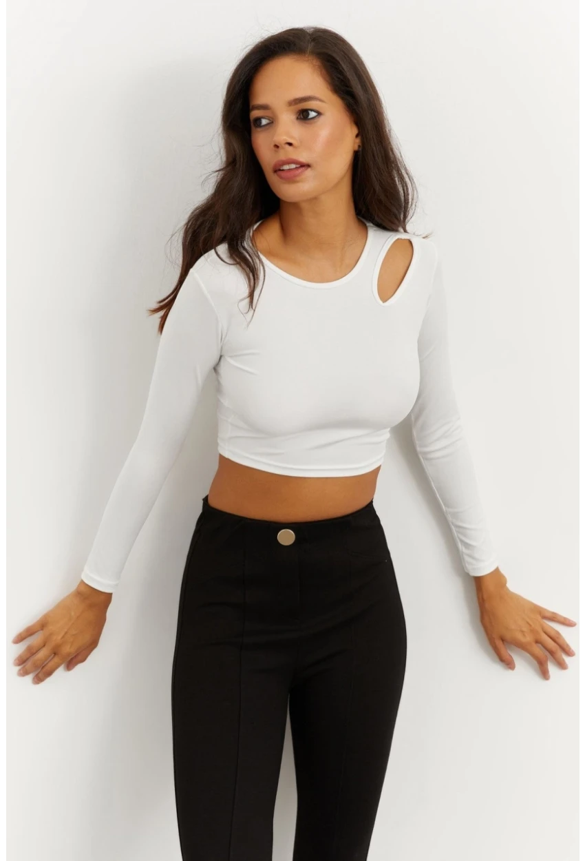 Kadın Beyaz Omuz Pencereli Crop Bluz CG262