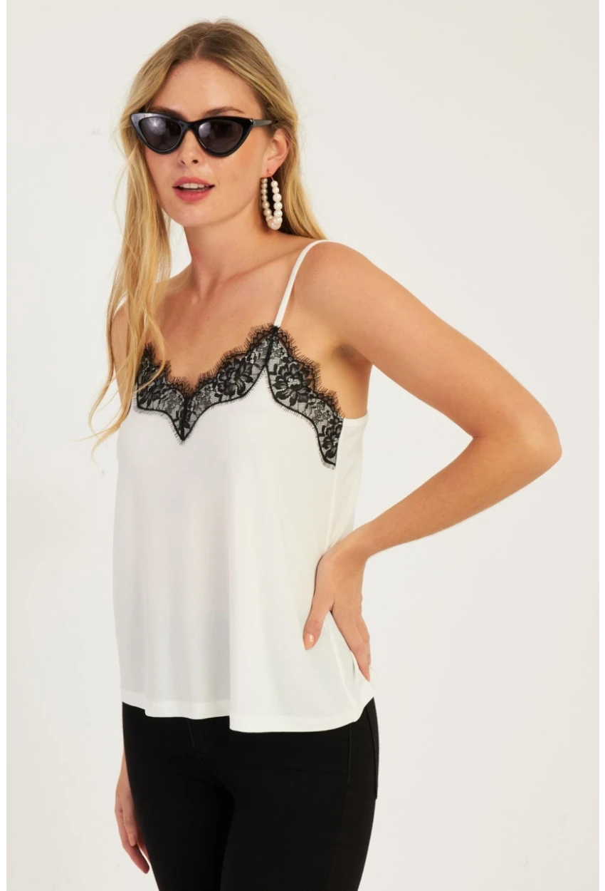 Kadın Beyaz-Siyah Dantelli Atlet LPP5008