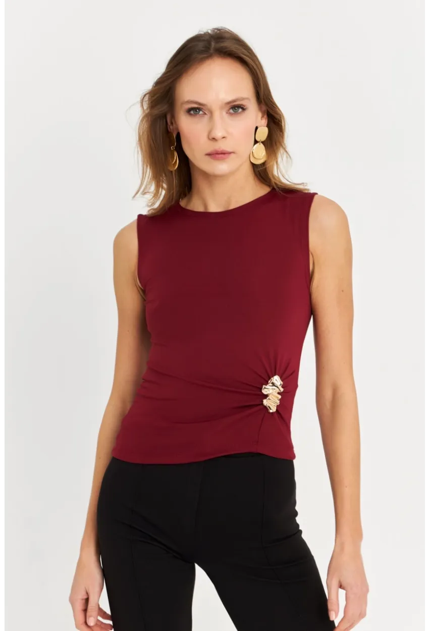 Kadın Bordo Aksesuarlı Büzgülü Bluz MOD2381
