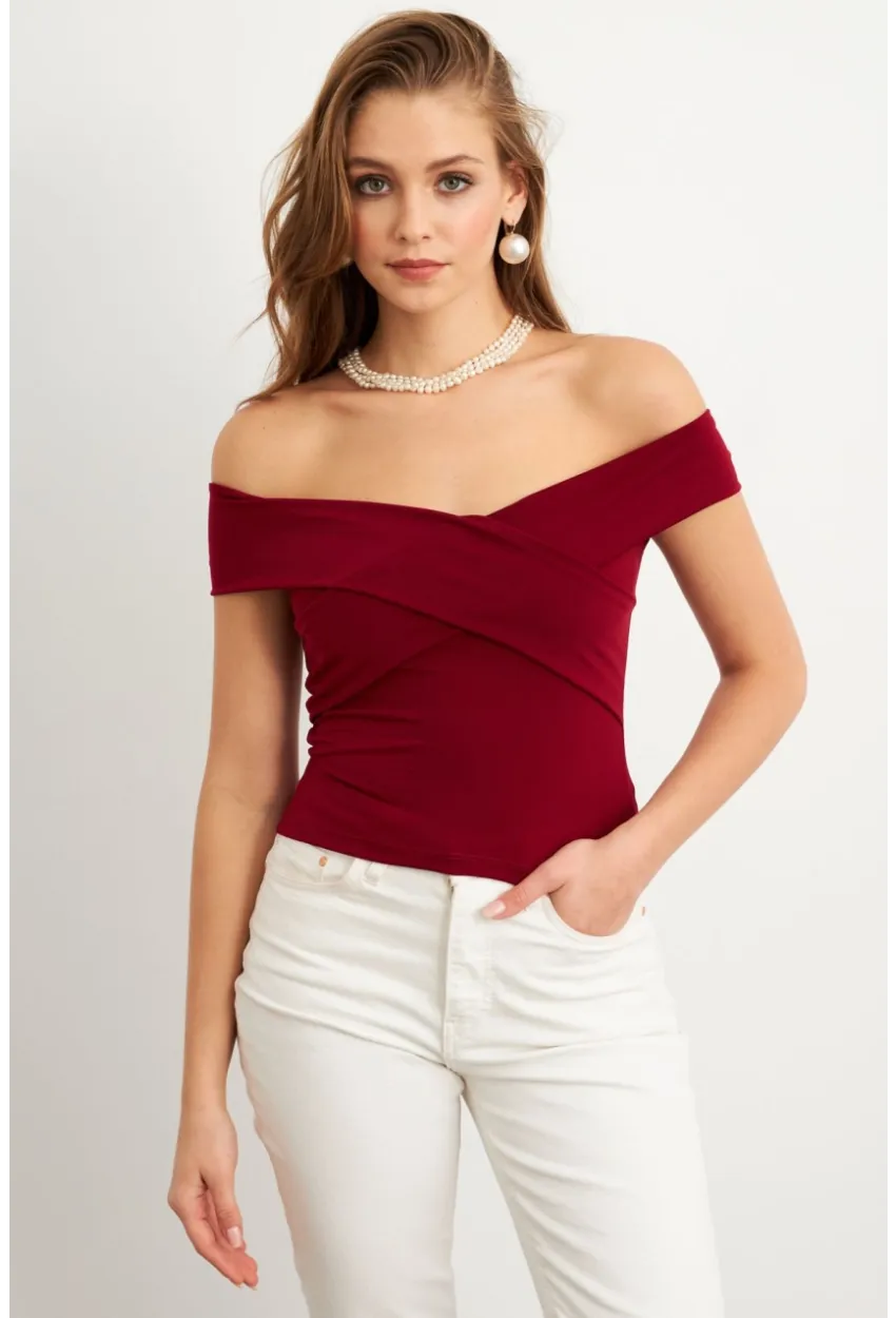 Kadın Bordo Madonna Yaka Crop Bluz VA101