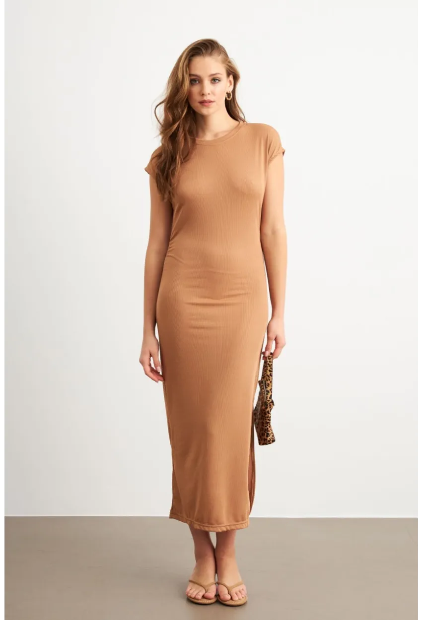 Kadın Camel Yanları Büzgülü Midi Elbise MK35