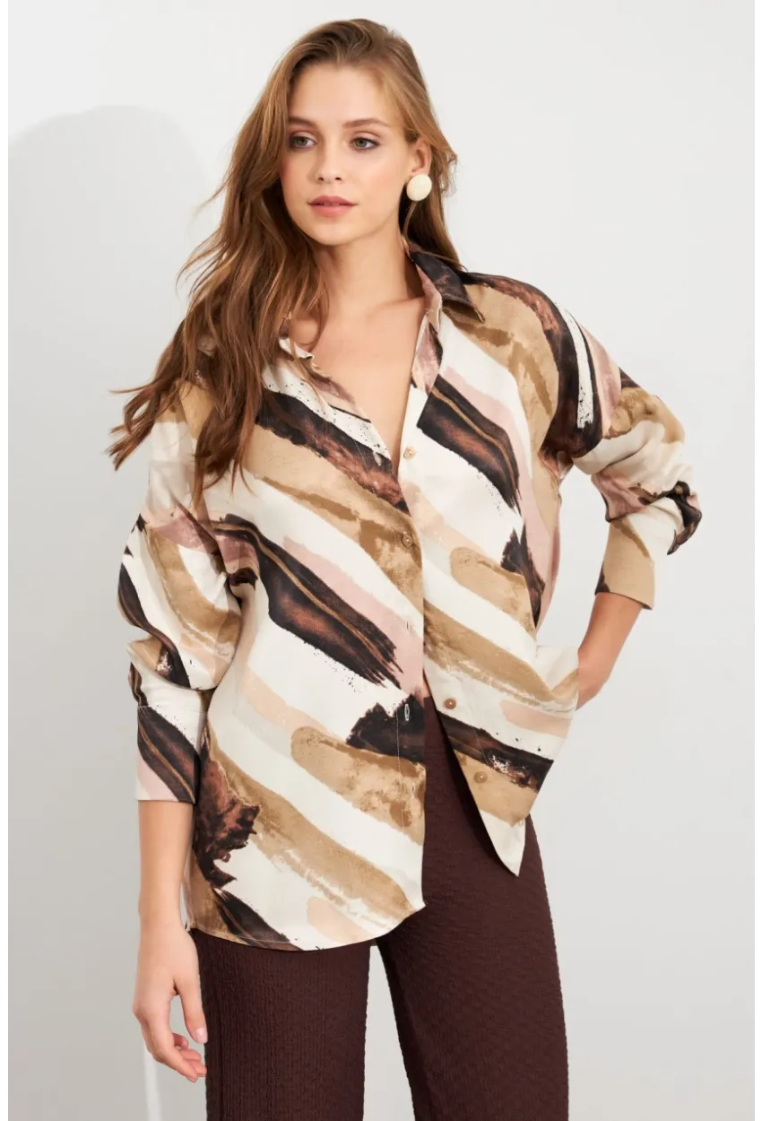 Kadın Ekru-Kahve Desenli Saten Gömlek MCAR1170