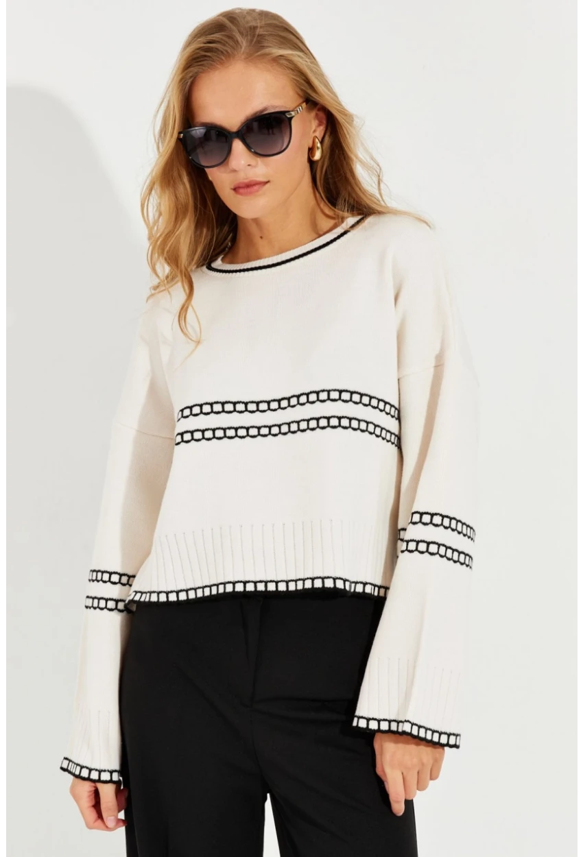 Kadın Ekru Salaş Triko Kısa Kazak YZ518