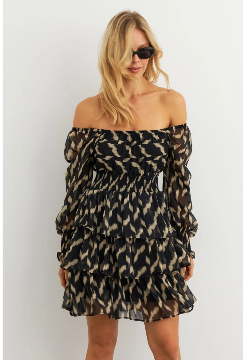 Kadın Ekru-Siyah Volanlı Şifon Mini Elbise KSD2831