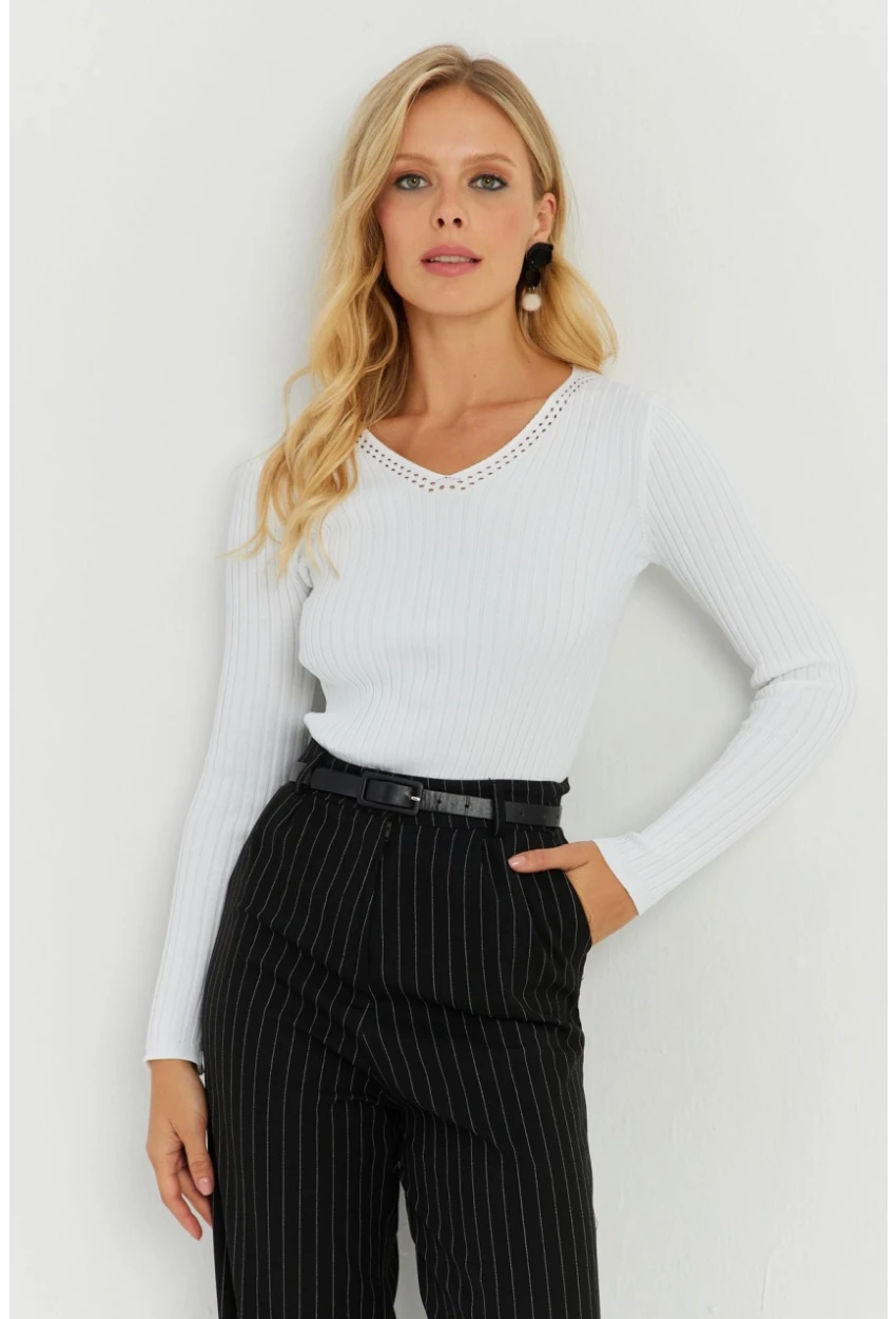 Kadın Ekru V Yaka Fitilli Triko Bluz SMT216