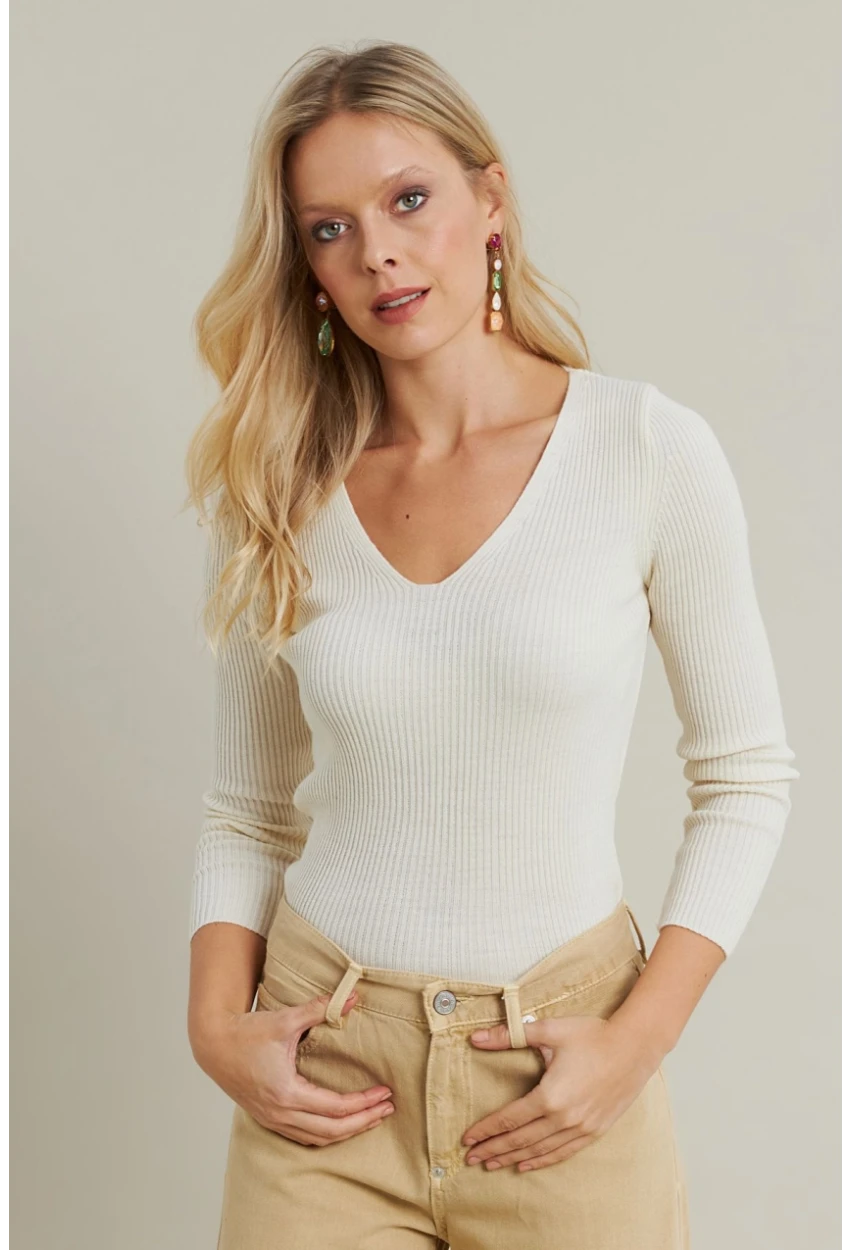 Kadın Ekru V Yaka Triko Bluz YV284
