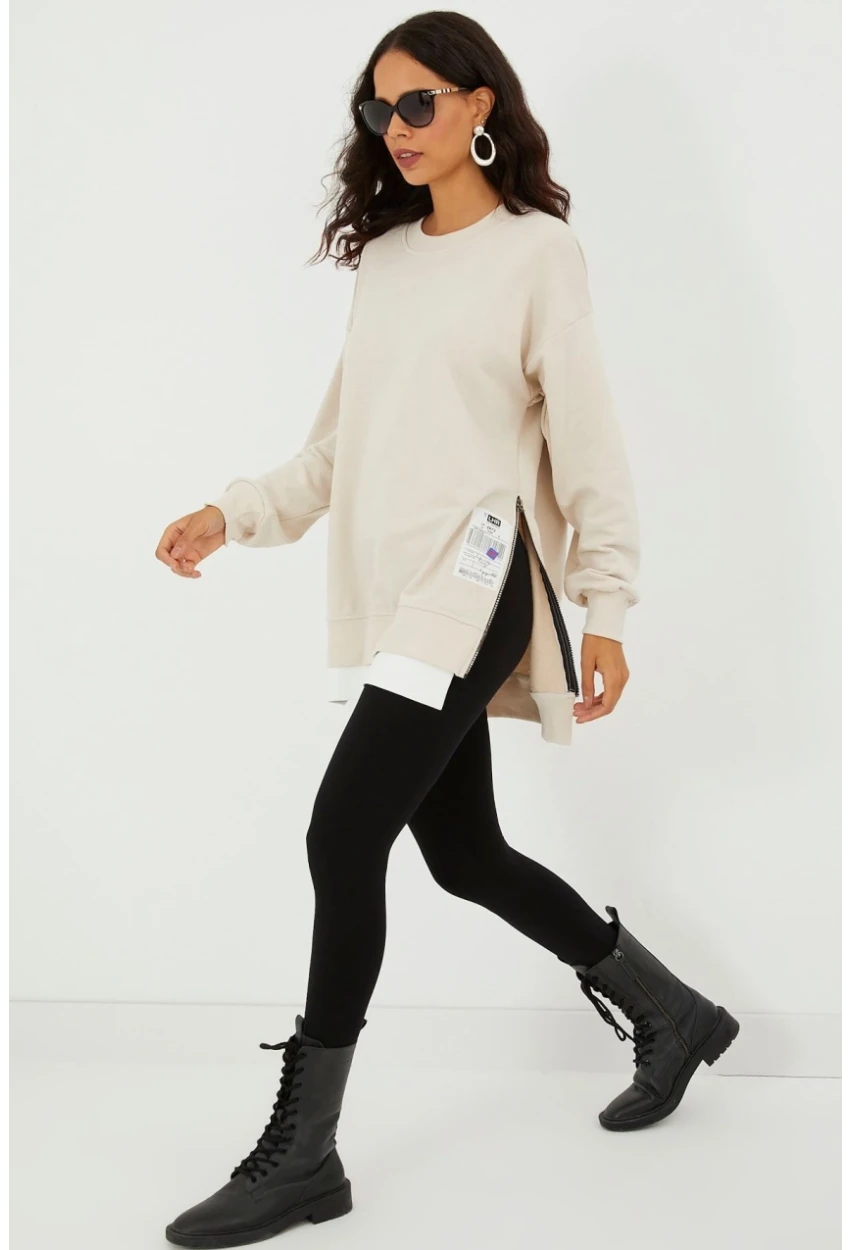 Kadın Ekru Yanları Fermuarlı Oversize Sweatshirt BK231095