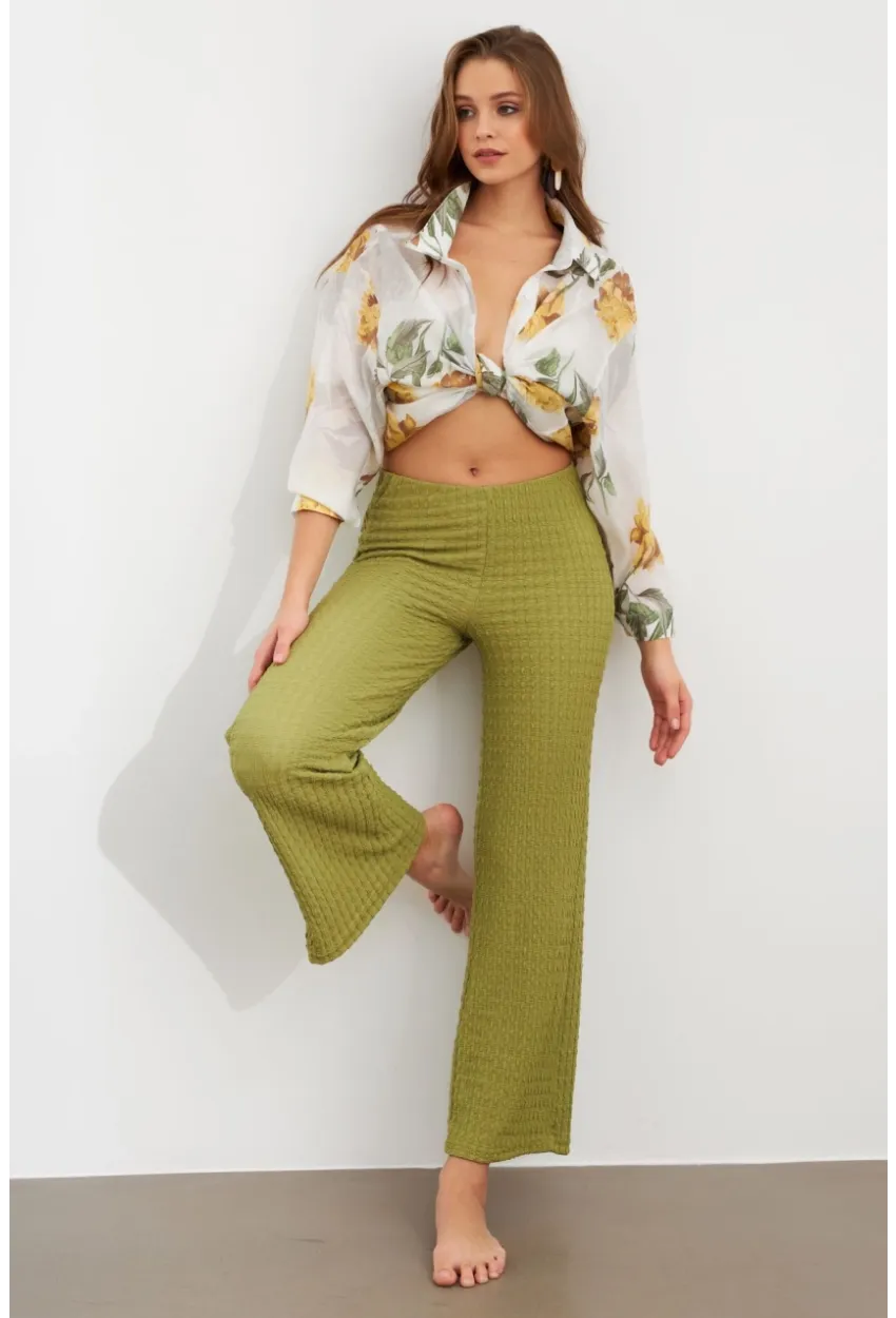 Kadın Fıstık Yeşil Gofre Pantolon ZH326