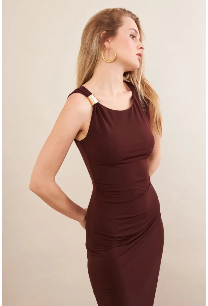 Kadın Kahverengi Aksesuarlı Büzgülü Midi Elbise İRE102