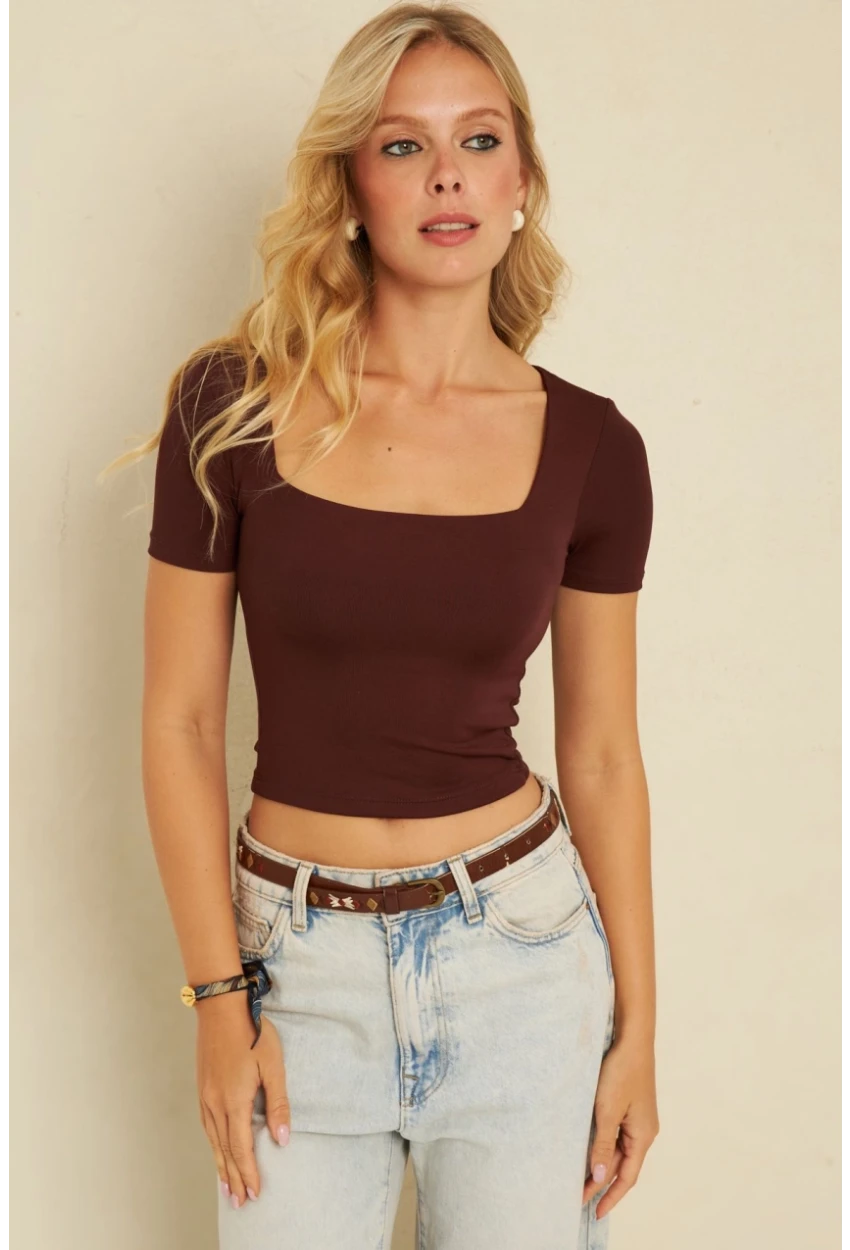 Kadın Kahverengi Kare Yaka Bluz AYD338