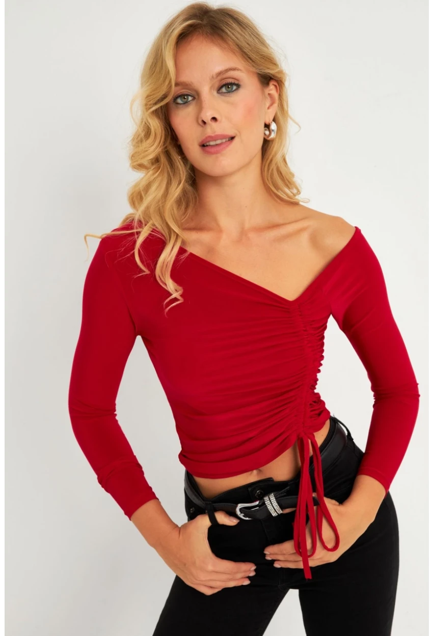 Kadın Kırmızı Büzgülü Bluz GÇ188