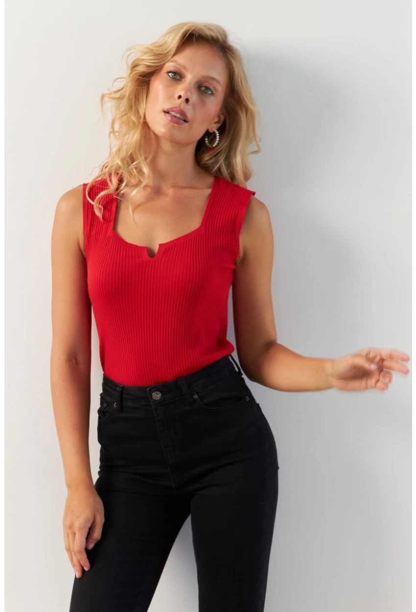 Kadın Kırmızı Kare Yaka Triko Bluz SMT243