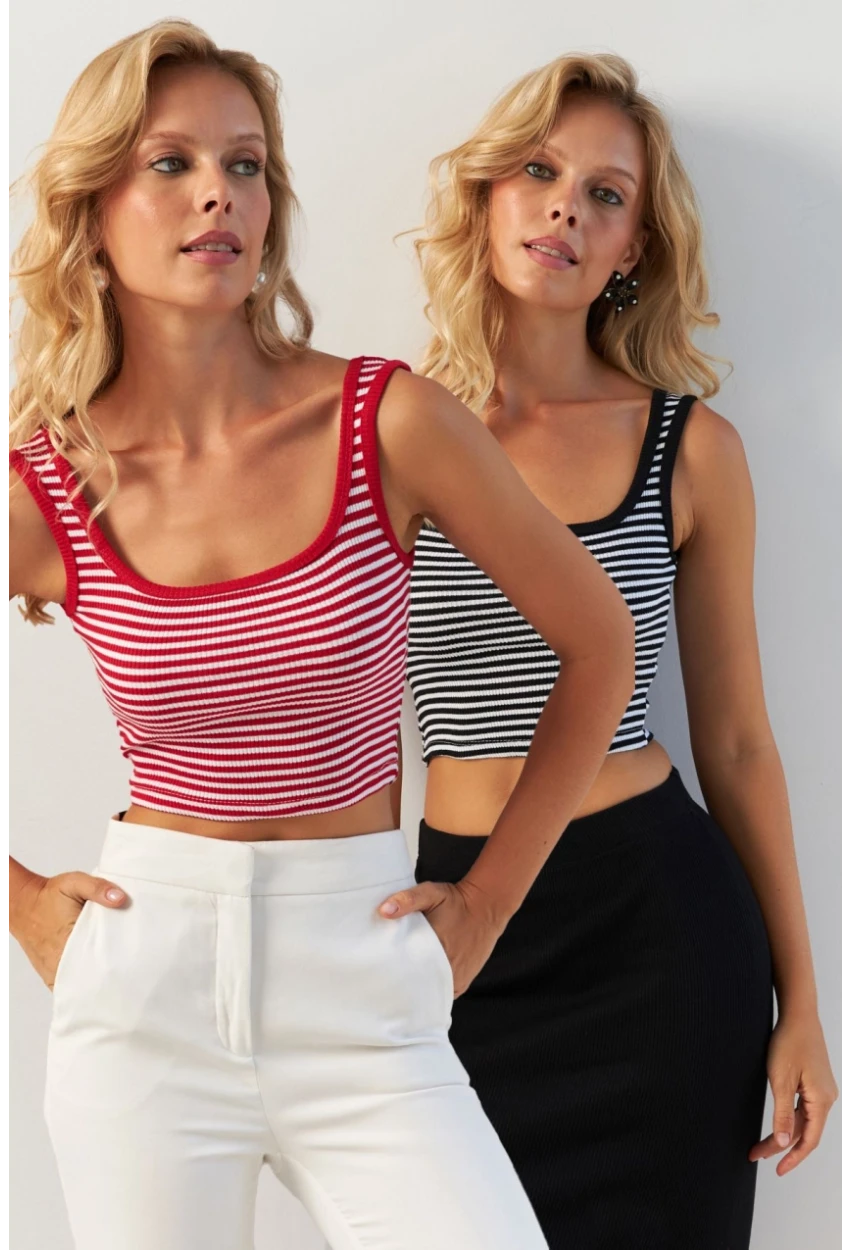Kadın Kırmızı-Siyah İkili Kare Yaka Çizgili Bluz XL2040