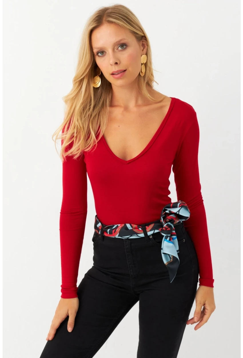 Kadın Kırmızı V Yaka Çıtçıtlı Body Fİ792